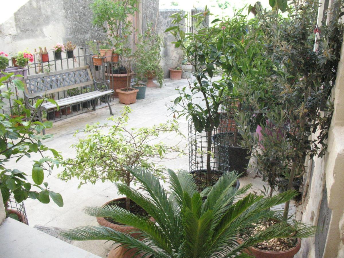 A Naca Villa Ragusa Exterior photo