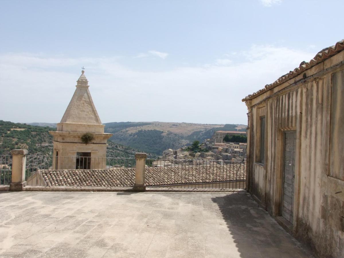 A Naca Villa Ragusa Exterior photo