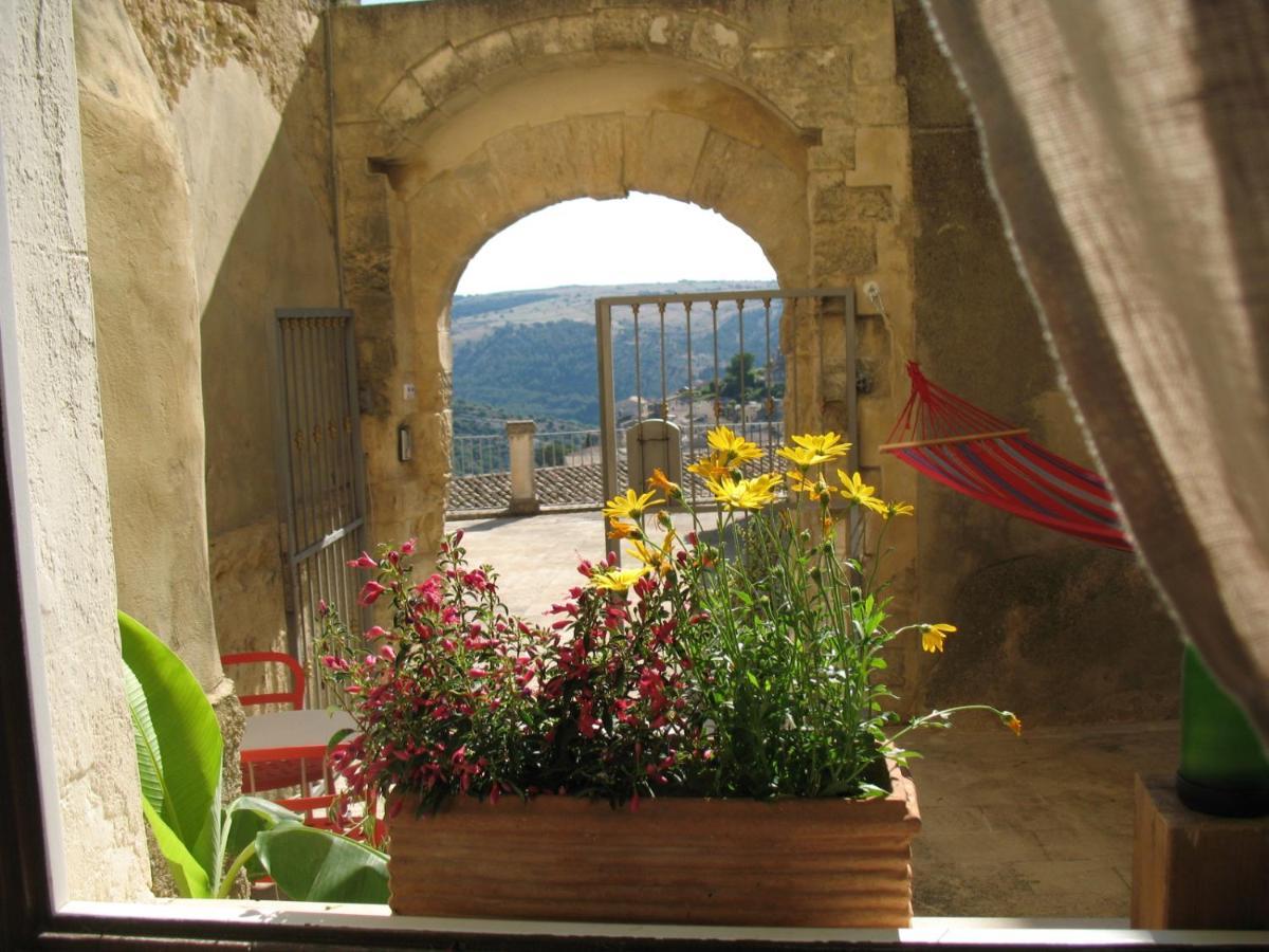 A Naca Villa Ragusa Exterior photo